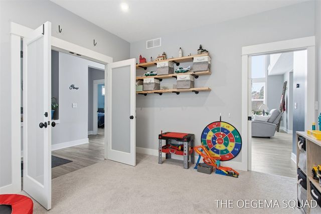 13711 Harrington Landing, Holland, MI 49424