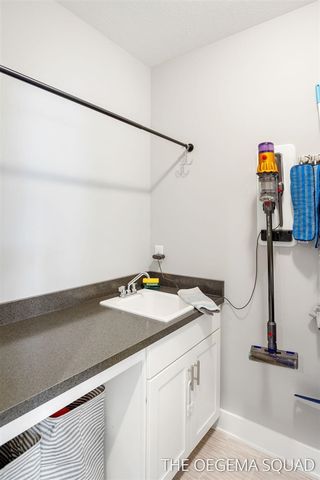 13711 Harrington Landing, Holland, MI 49424