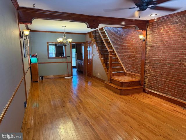 2614 SALMON ST, Philadelphia, PA 19125