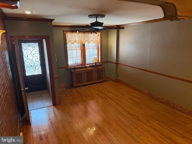 2614 SALMON ST, Philadelphia, PA 19125