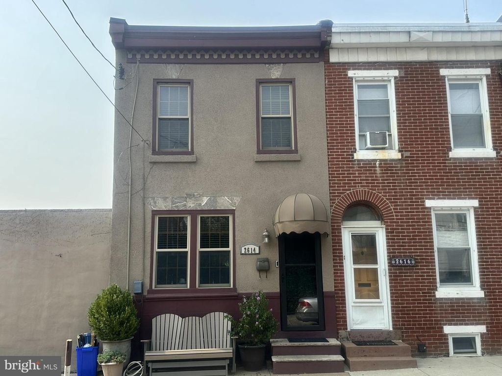 2614 SALMON ST, Philadelphia, PA 19125