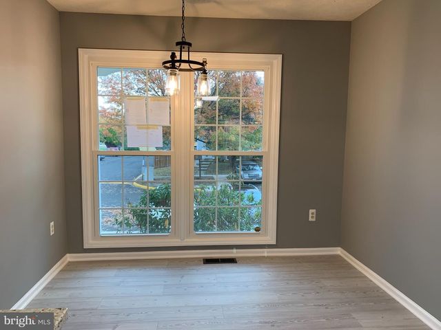 8262 VERNON ST, Manassas, VA 20109