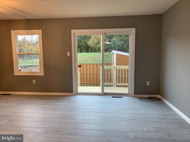 8262 VERNON ST, Manassas, VA 20109