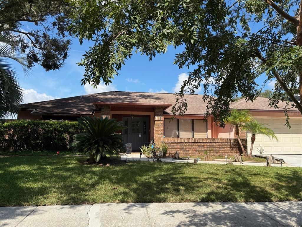 1516 CREEKBEND DRIVE, Brandon, FL 33510