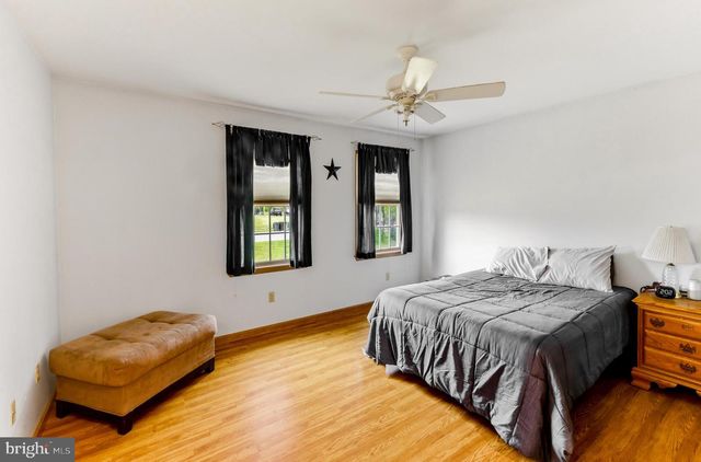 742 UNION RD, Mickleton, NJ 08056
