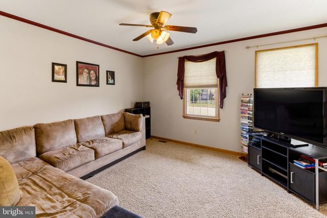 742 UNION RD, Mickleton, NJ 08056