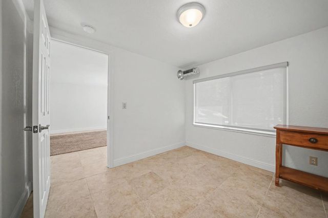 16932 Mckenzie Dr, Pioneer, CA 95666