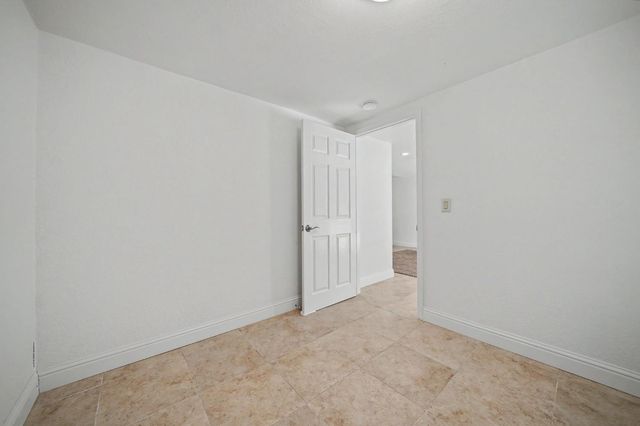 16932 Mckenzie Dr, Pioneer, CA 95666