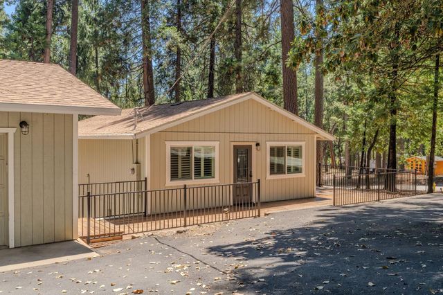 16932 Mckenzie Dr, Pioneer, CA 95666