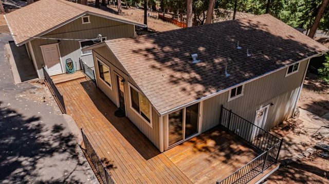 16932 Mckenzie Dr, Pioneer, CA 95666