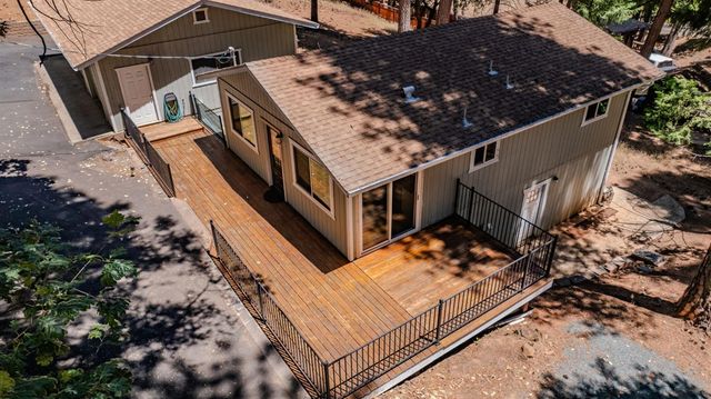 16932 Mckenzie Dr, Pioneer, CA 95666