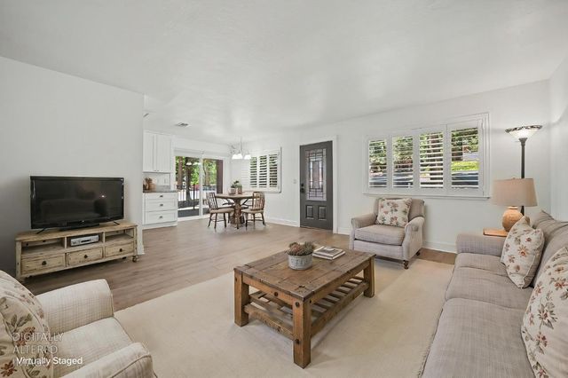 16932 Mckenzie Dr, Pioneer, CA 95666
