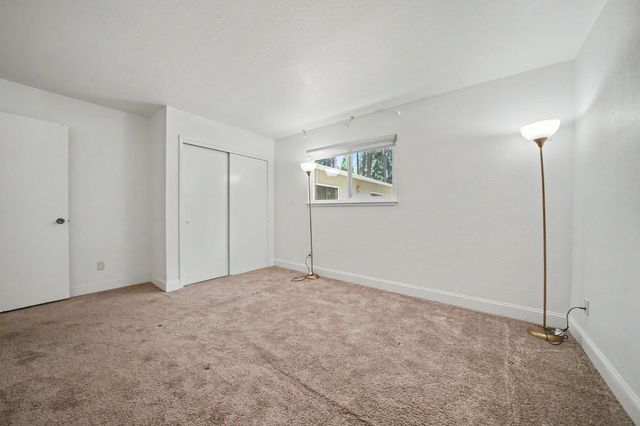 16932 Mckenzie Dr, Pioneer, CA 95666