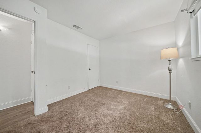 16932 Mckenzie Dr, Pioneer, CA 95666