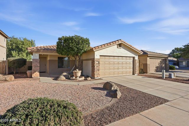 5508 W DARROW Drive, Laveen, AZ 85339