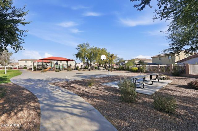 5508 W DARROW Drive, Laveen, AZ 85339