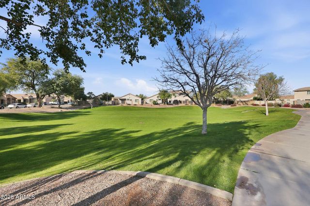 5508 W DARROW Drive, Laveen, AZ 85339