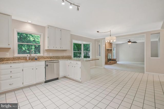 9200 HINES MEADOW WAY, Parkville, MD 21234