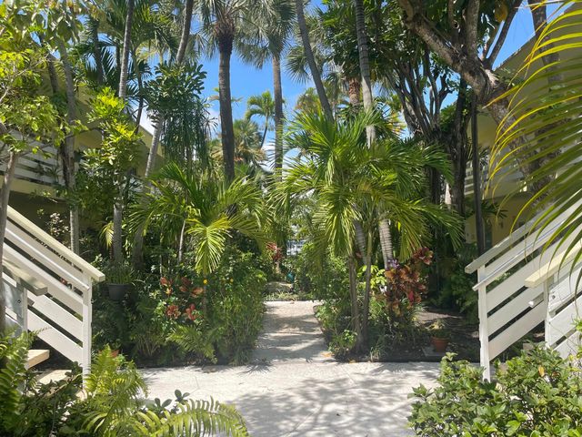 1525 SE 15th Street NE 2, Fort Lauderdale, FL 33316