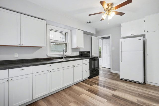 3005 Frederickson Street, South Bend, IN 46628