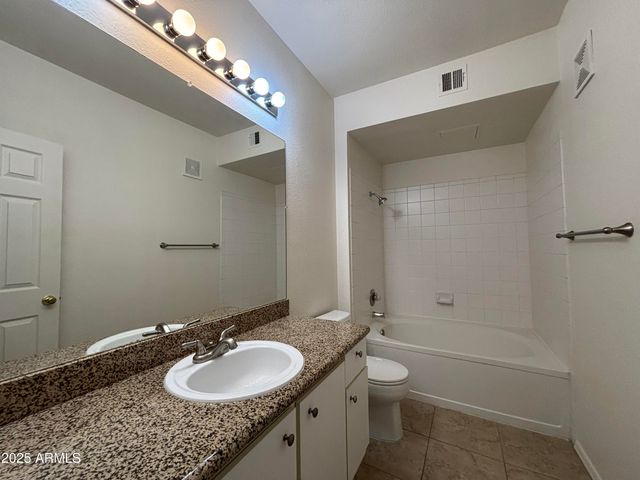 5345 E VAN BUREN Street 261, Phoenix, AZ 85008