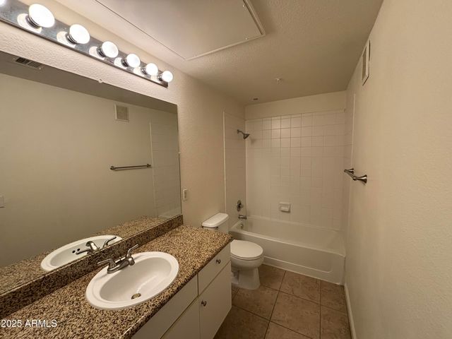 5345 E VAN BUREN Street 261, Phoenix, AZ 85008