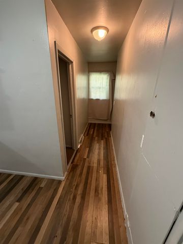 928 Huron Street, Flint, MI 48507