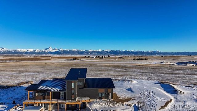 8460 Fawn Road, Tetonia, ID 83452