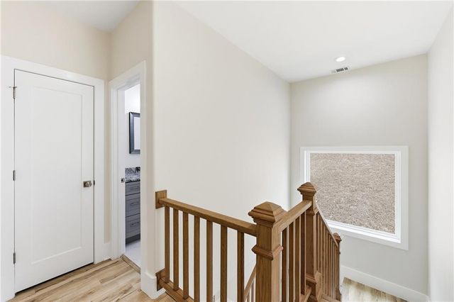 5851 Canterbury Way, Clermont, GA 30527