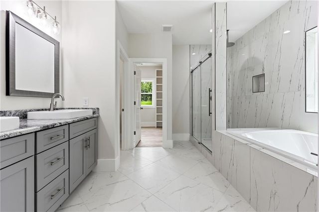 5851 Canterbury Way, Clermont, GA 30527
