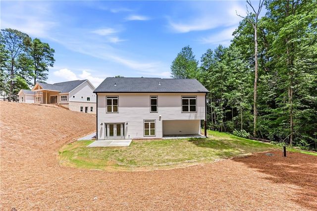 5851 Canterbury Way, Clermont, GA 30527