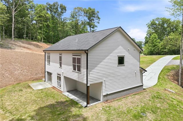 5851 Canterbury Way, Clermont, GA 30527