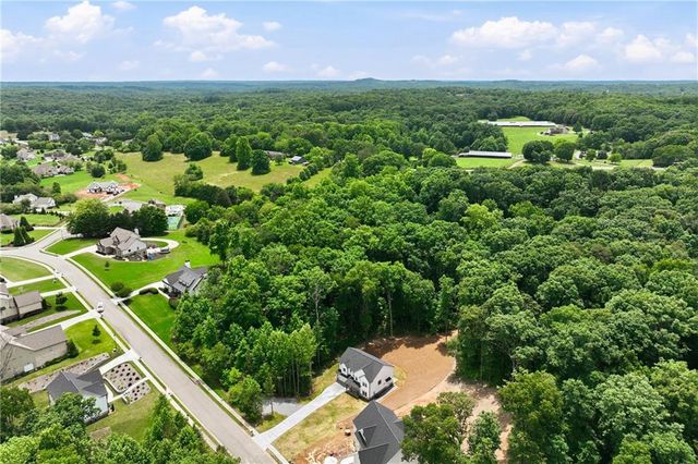5851 Canterbury Way, Clermont, GA 30527