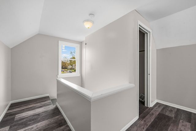 18653 Indian, Redford, MI 48240