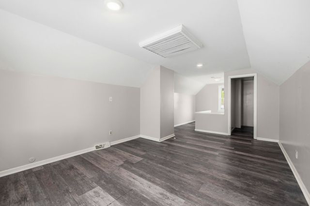 18653 Indian, Redford, MI 48240