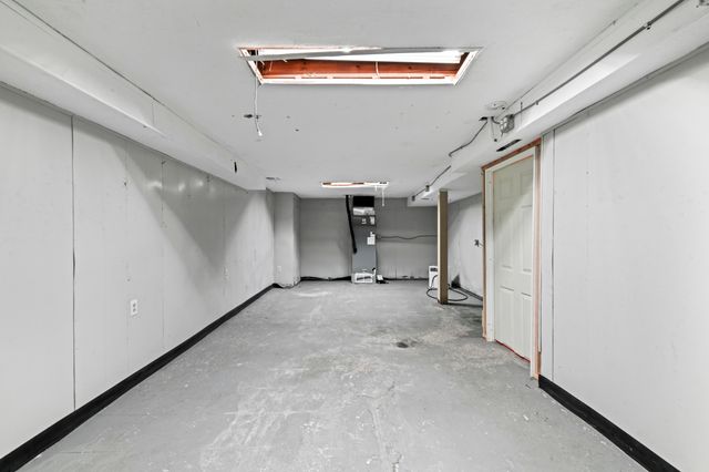 18653 Indian, Redford, MI 48240