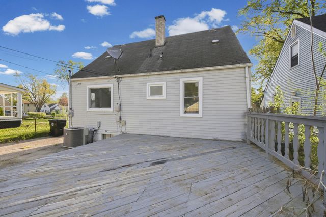 18653 Indian, Redford, MI 48240