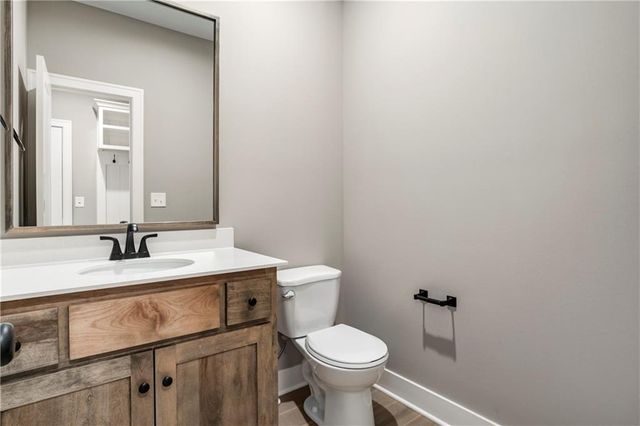 16849 W 164th Terrace, Olathe, KS 66062