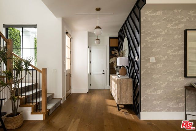 3609 Greenwood Avenue, Los Angeles, CA 90066