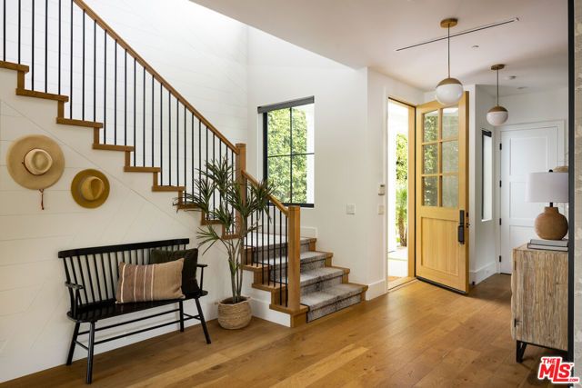 3609 Greenwood Avenue, Los Angeles, CA 90066