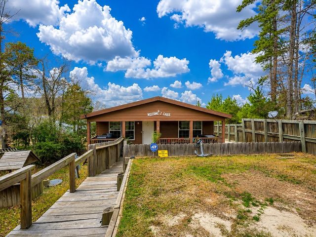 412 Ridge Trail, Trinity, TX 75862