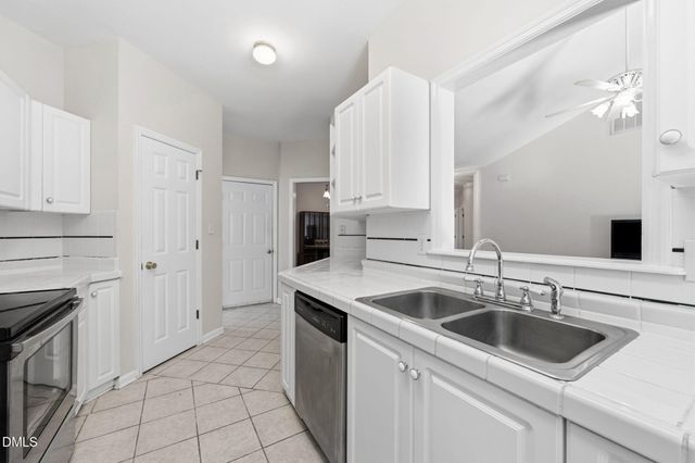 1107 Mill Run Road, Sneads Ferry, NC 28460