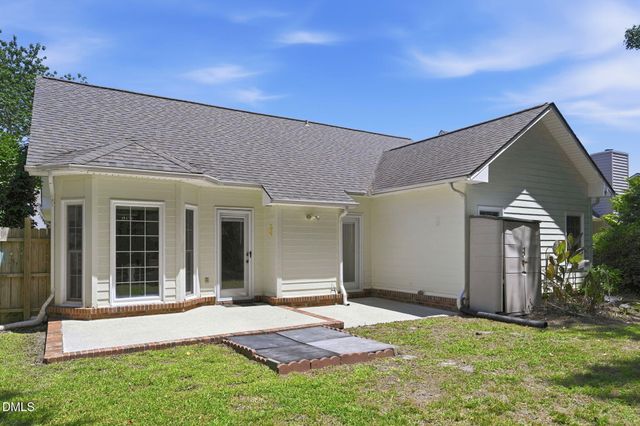 1107 Mill Run Road, Sneads Ferry, NC 28460