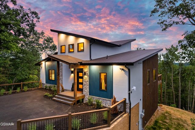 2420 Cove Mtn Lane, Sevierville, TN 37862