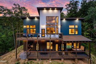 2420 Cove Mtn Lane, Sevierville, TN 37862