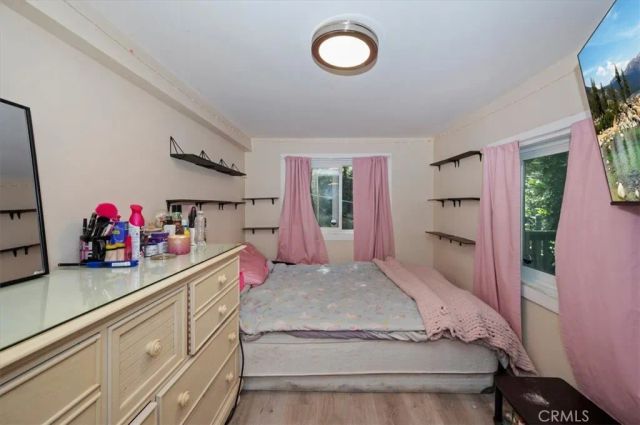 23869 Wildwood, Crestline, CA 92325