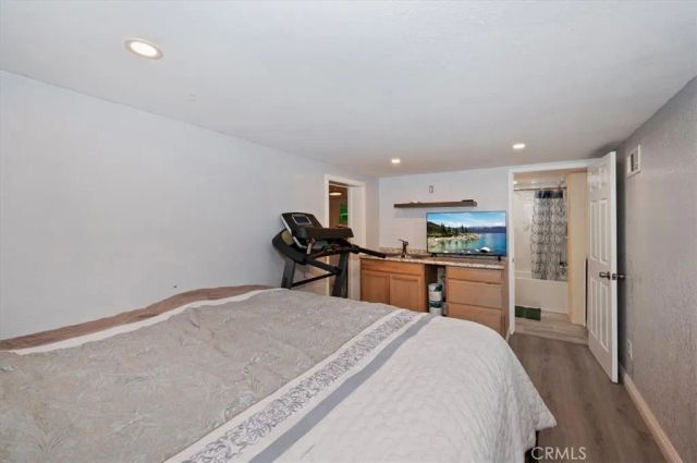 23869 Wildwood, Crestline, CA 92325