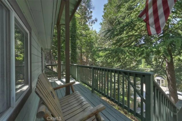 23869 Wildwood, Crestline, CA 92325