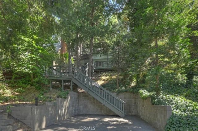 23869 Wildwood, Crestline, CA 92325