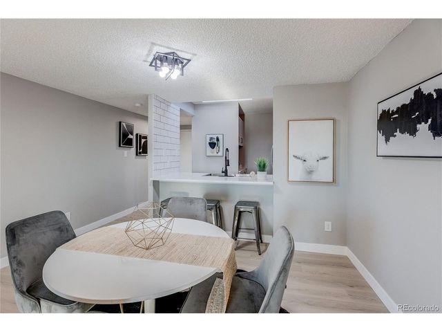 2880 S Locust 709S, Denver, CO 80222